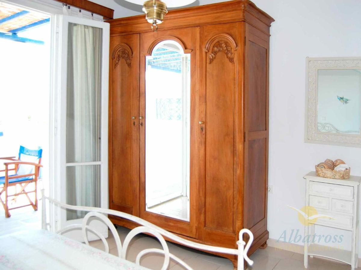 Albatross Holiday Apartments Агіос-Состіс Екстер'єр фото